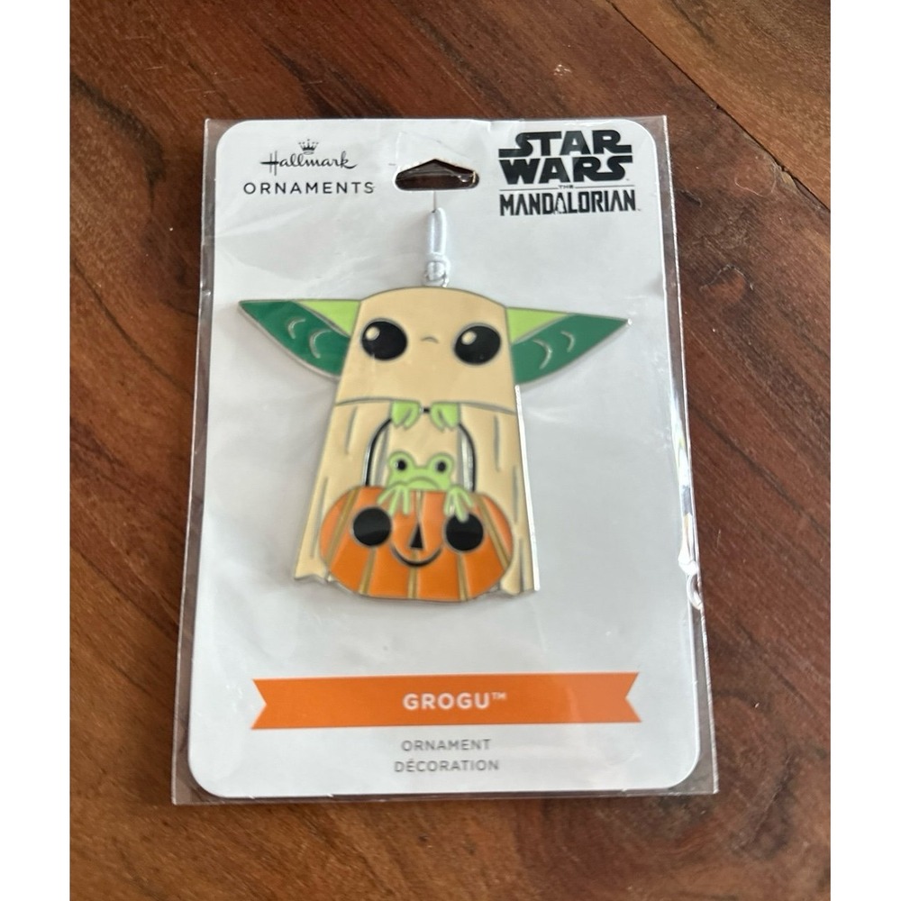 HALLMARK CHRISTMAS ORNAMENT STAR WARS MANDALORIAN GROGU‎ HANGING  METAL NEW